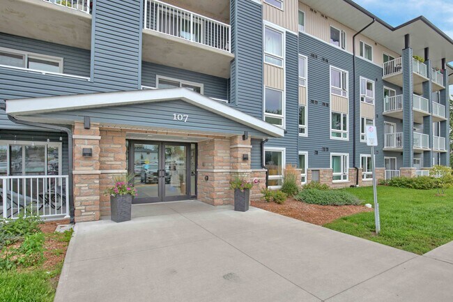 Photo - Ridgeway Suites