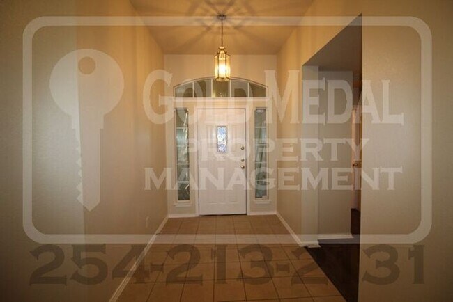 Photo - Willamette Wins – Where Convenience Meets Everyday Living!