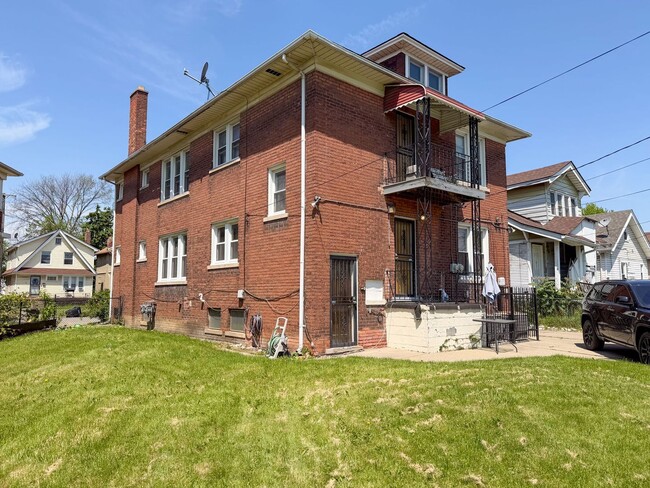Photo - Beautiful Brick lower duplex unit