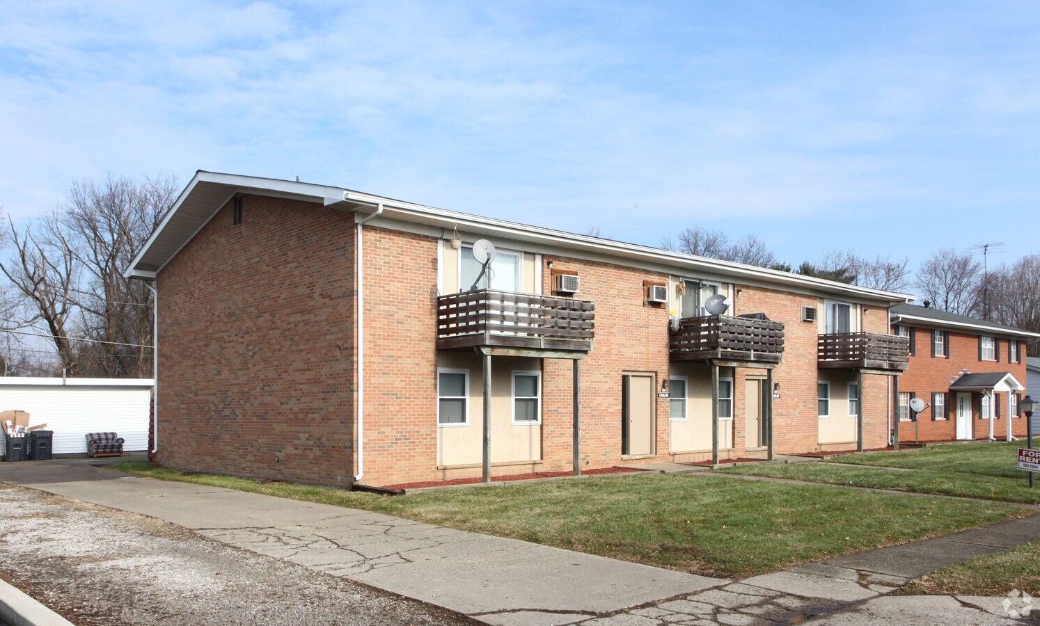 483 Catalina Dr - Arkaydia Arms Apartments