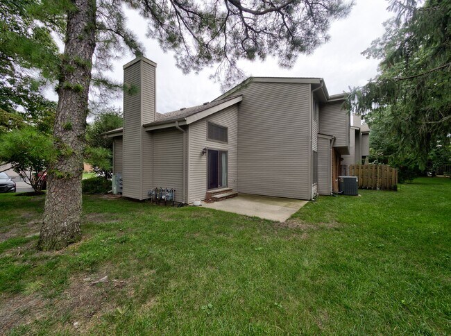 Photo - 26 White Swan Way