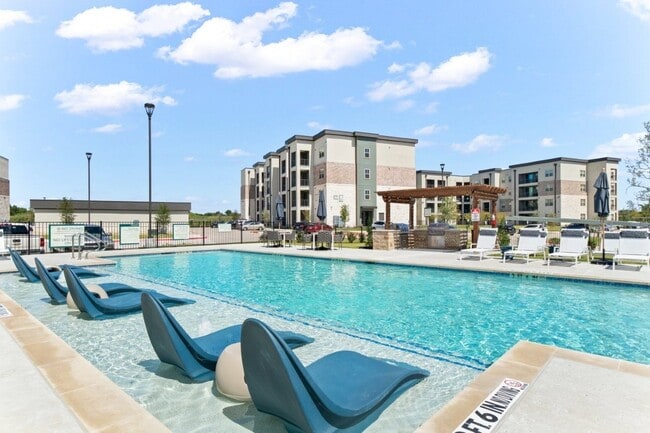 Building Photo - Northside at the Woodlands Rental