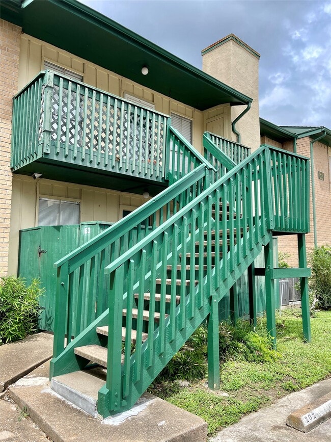 Photo - 1516 Bay Area Blvd Unit E4