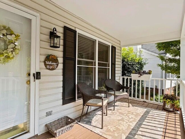 Photo - 1032 Summit Dr