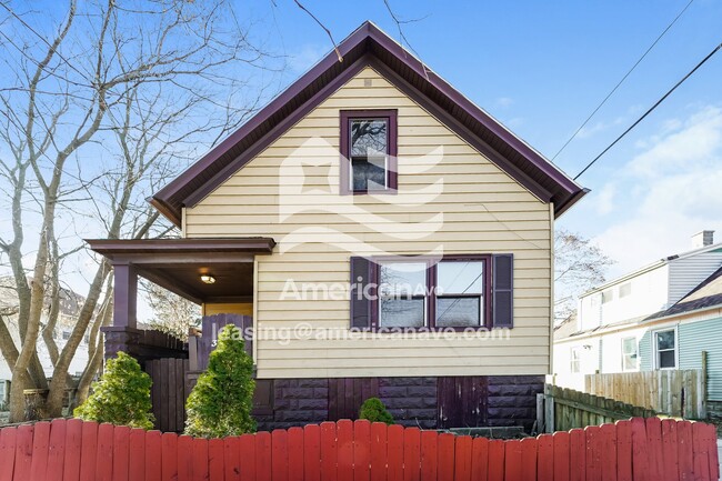 Building Photo - 3113 N 40th St