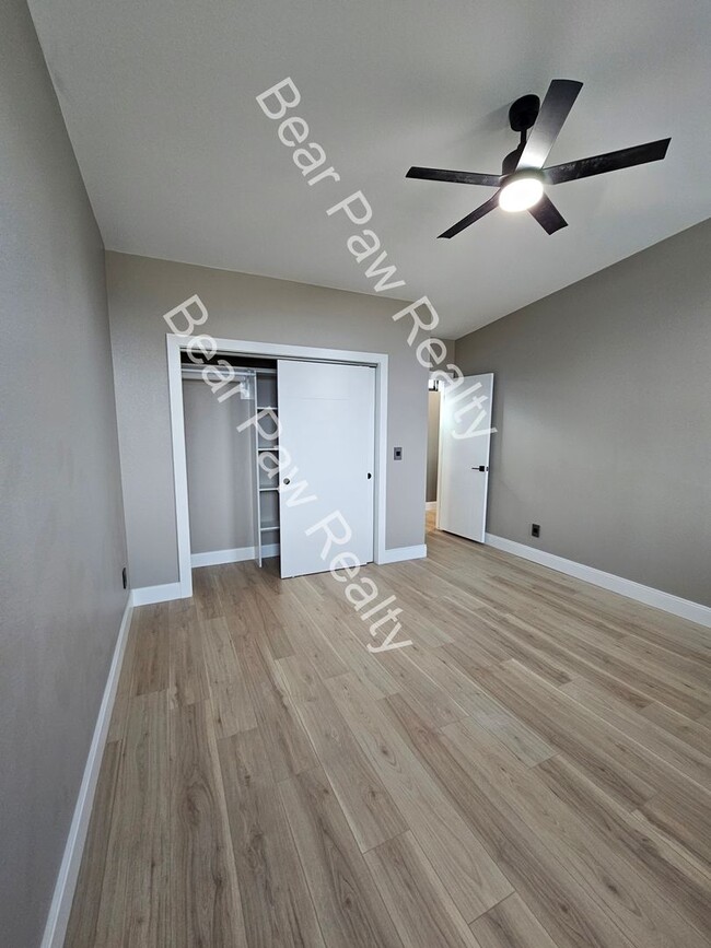 Photo - 1615 E 22nd St