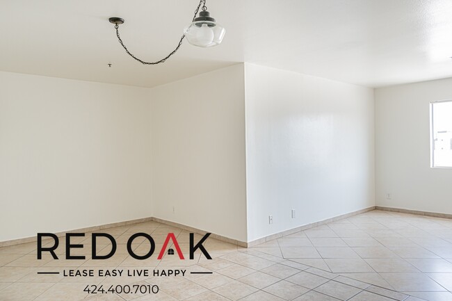 Photo - 5541 Fulcher Ave Condo Unit 102