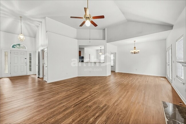 Photo - 4804 Peninsula Pointe Dr