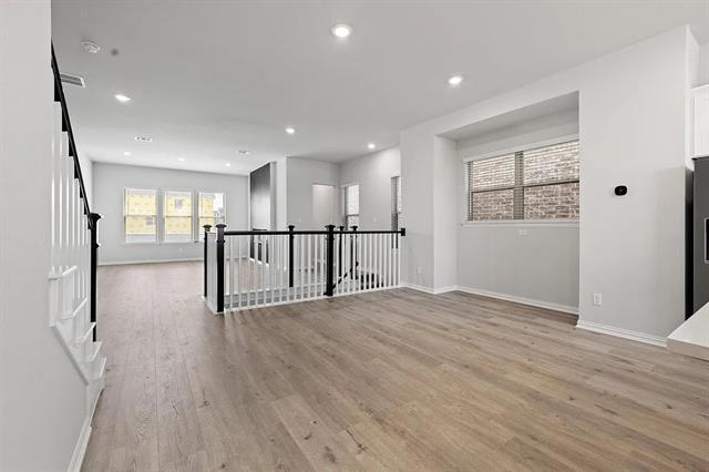 Photo - 4831 Aldenbury St