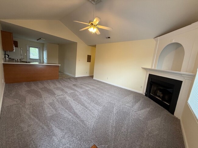 Photo - Great 2 Bedroom Condo off of Mellwood Ave