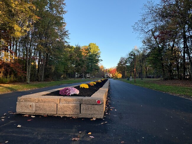 Photo - Brookside Commons