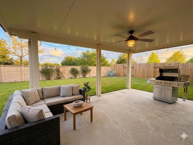 Photo - 17619 Rose Summit Ln