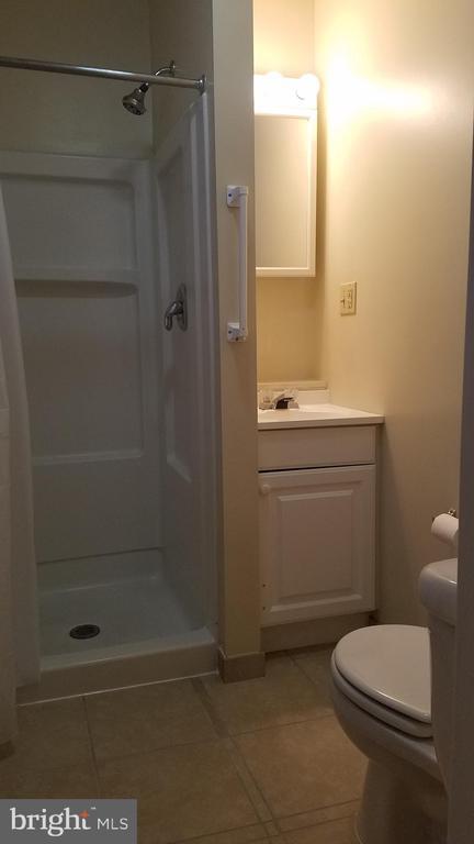 Photo - 8220 Savage Guilford Rd