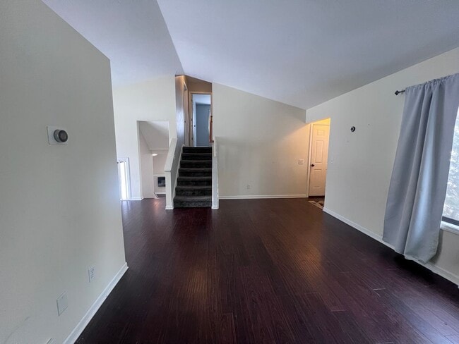 Photo - Single Family Home - Three Bedroom Tri-level!