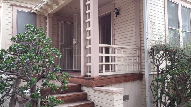 3665-3669 1st Ave.