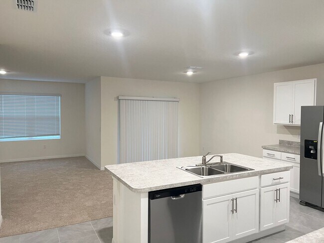 Photo - 4 BEDROOM 2 BATHROOM HOUSE FOR RENT