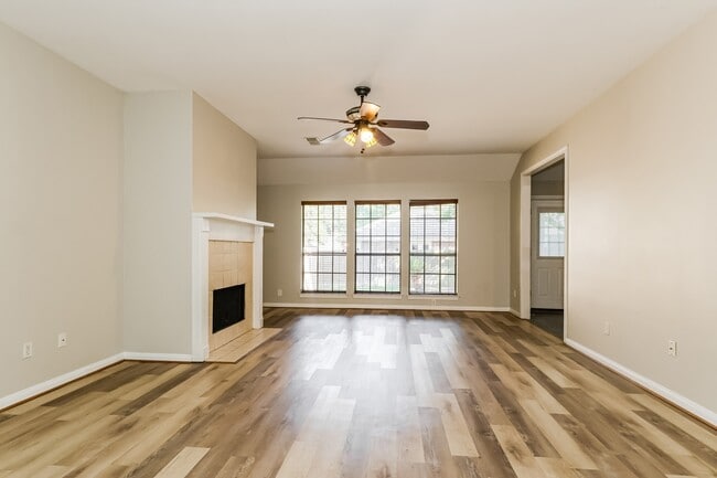Photo - 28752 Aloha Ln
