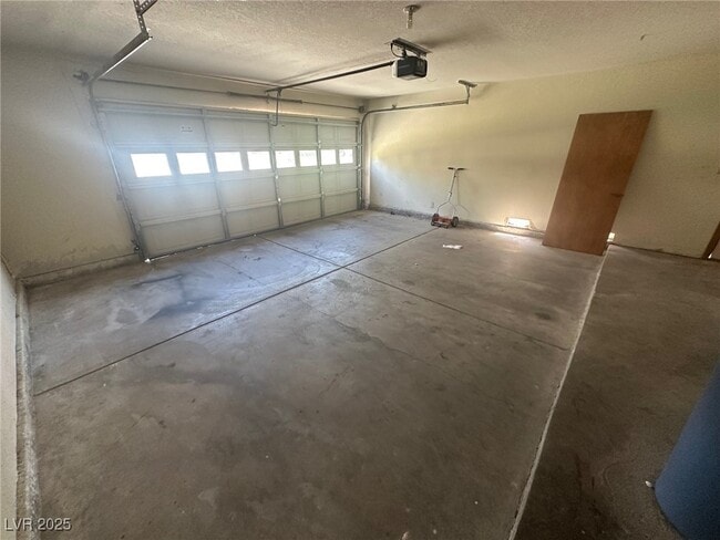 Photo - 5709 Palma del Sol Way