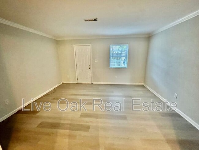 Photo - 944 Maryland Ave