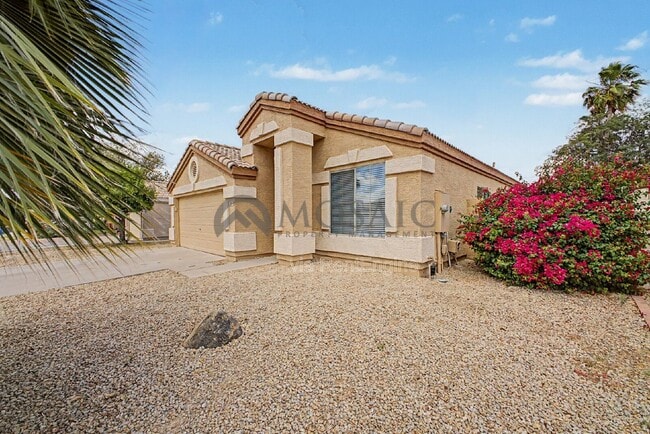 Photo - 1894 E Palomino Dr