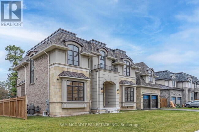 Photo - 243 Prince George Cres