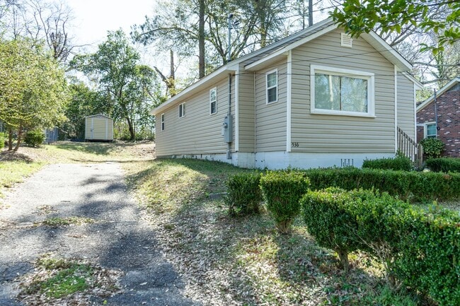 Photo - 536 Basin St