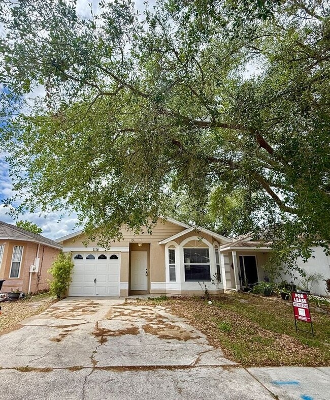 Building Photo - CUTE 3 BED 2 BATH HOME with SINGLE GARAGE IN SOUTHEAST ORLANDO