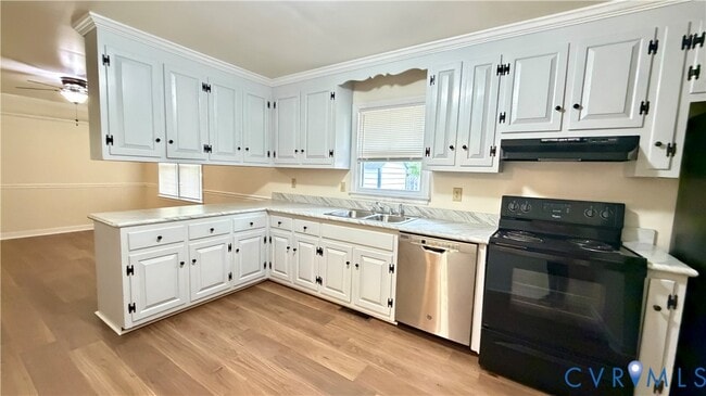 Photo - 11625 Chester Station Dr