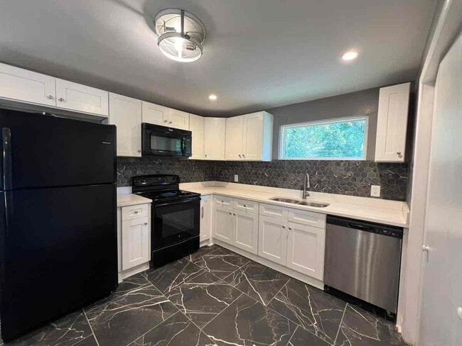 Photo - 21 Proctor Dr Unit 1