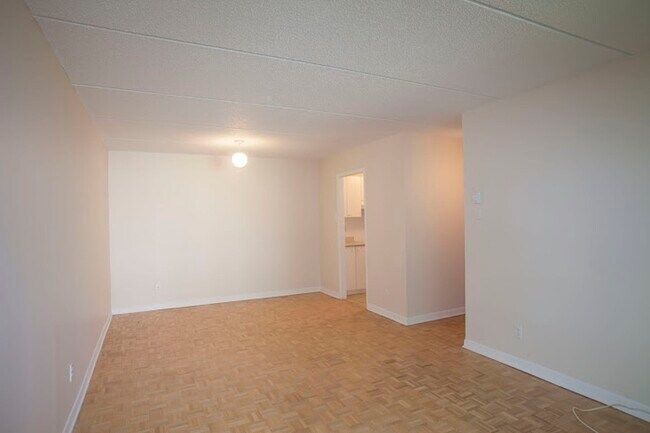 Photo - 1550 Avenue Filion Unité 105
