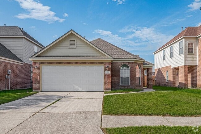 Building Photo - 12230 Hawthorne Hill Cir Rental