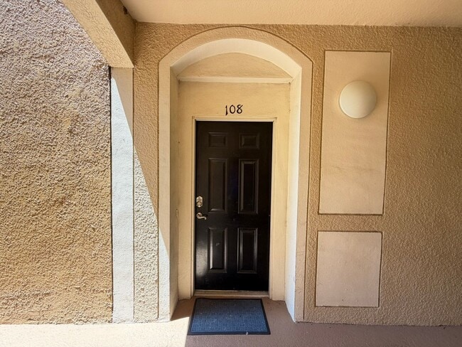 Photo - Perfect APARTMENT waiting for you! FULLY FURNISHED!