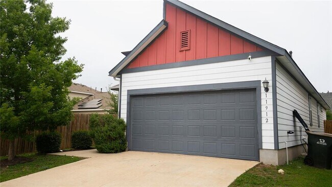 2525 Wallingwood Dr