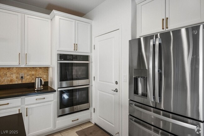 Building Photo - 179 Little Haystack Dr Rental