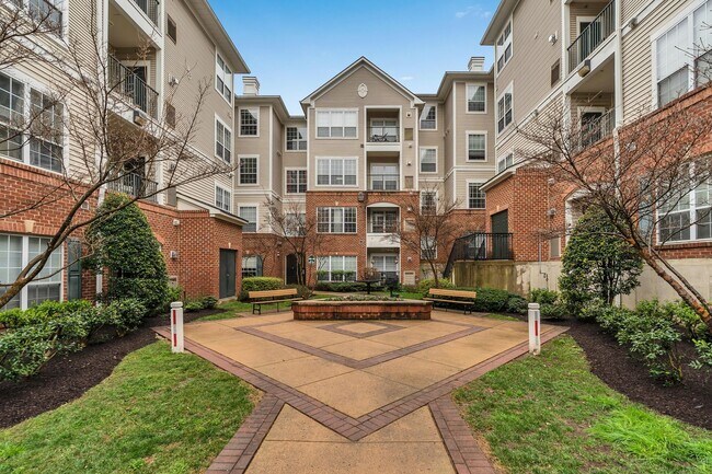 Photo - Beautiful 1 Bedroom 1 Bathroom Condo In Mu...