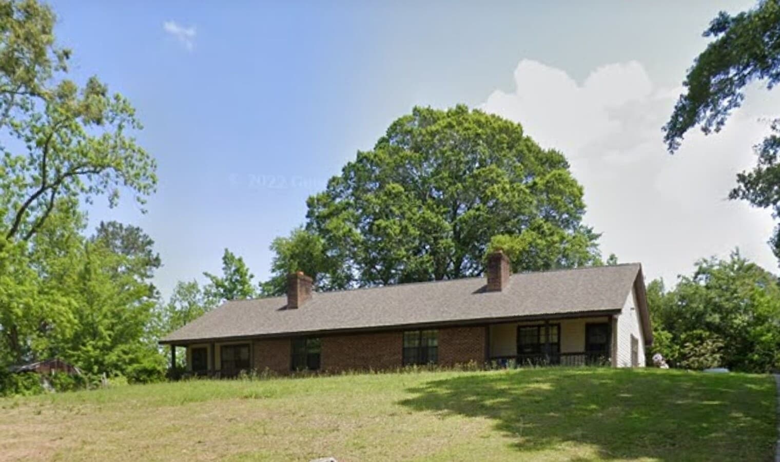 Photo - 410 Riverside Dr House