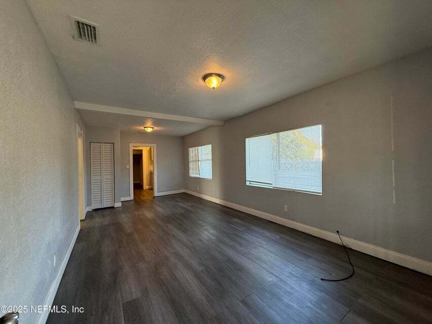 Photo - 2091 Yulee St