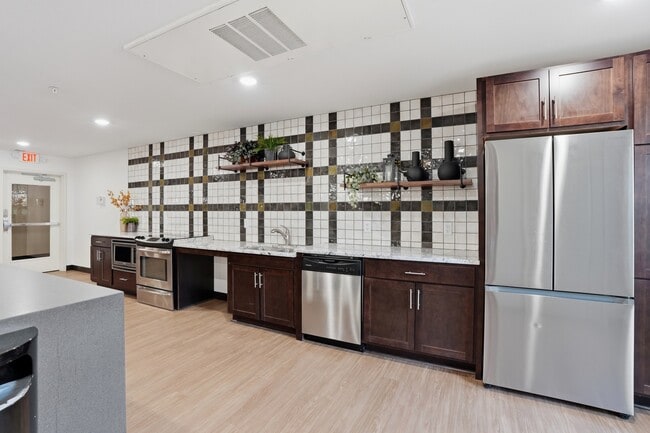 Cardinal Point Apartments