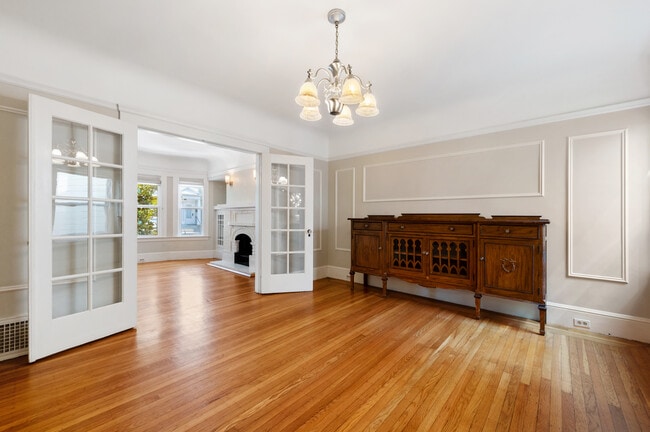 Photo - 124 Chenery St Unidad LuxuryTwoFloor