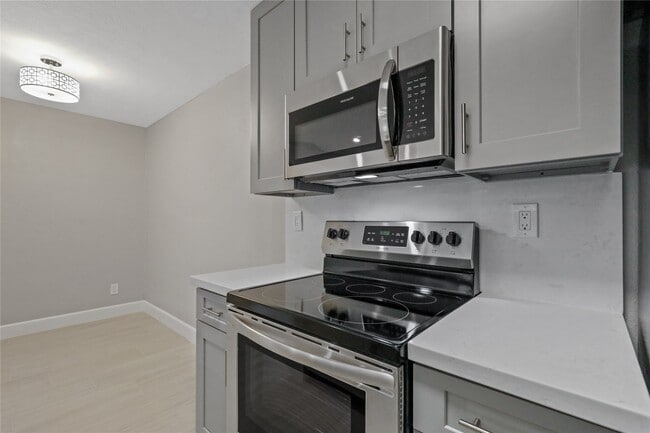Photo - 2201 Fountain View Dr Unidad True