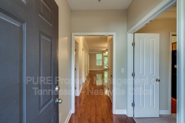 Photo - 2310 Elliott Ave Unit Apt #106