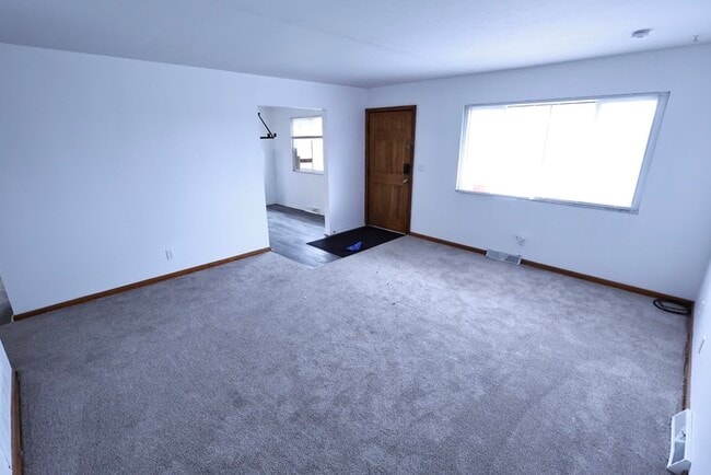 Photo - 1702 Leighton Ave