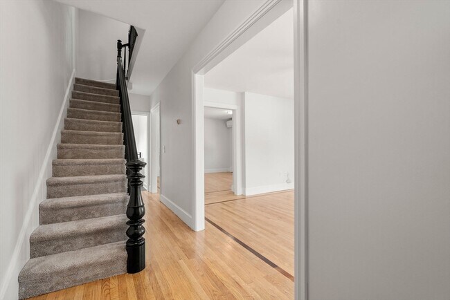 Photo - 45 Henshaw St
