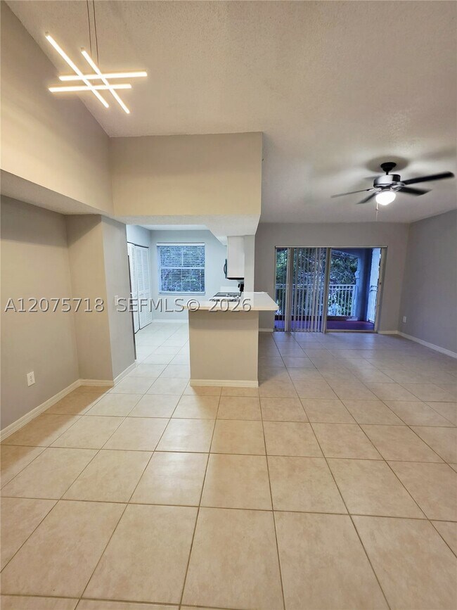 9615 NW 1st Ct Unit 10-301