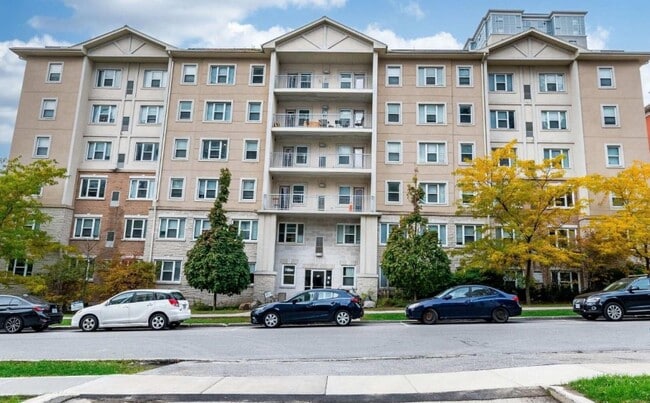 Building Photo - 251-251 Lester St Unit 3