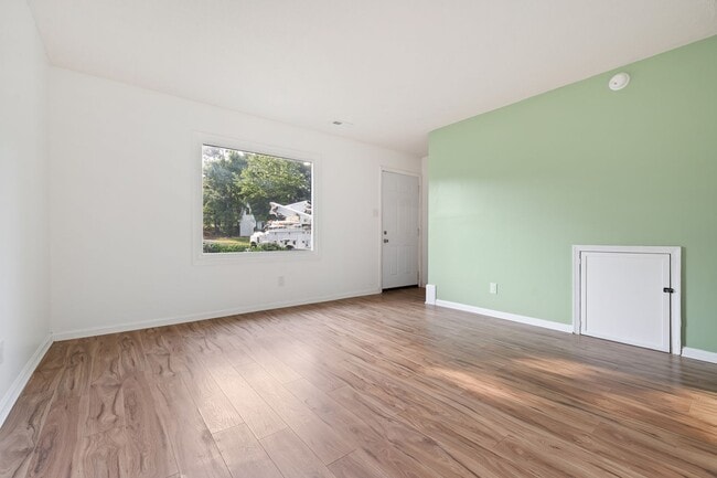 Photo - 2509 Stadium Dr