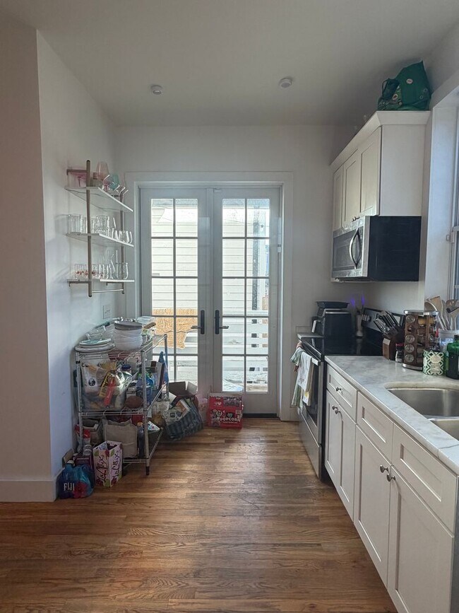 Photo - 40 Poinsett St Unit A