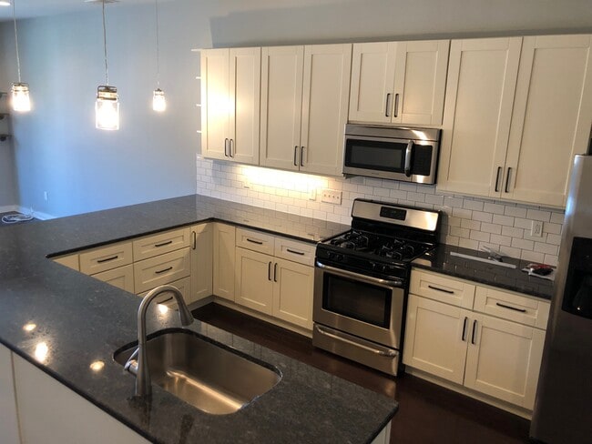 Photo - 1806 Frankford Ave Unit B