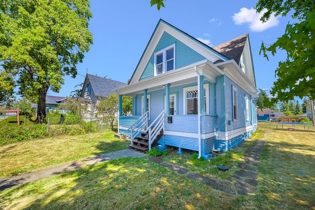 Building Photo - 4 Bedroom Home for Rent!