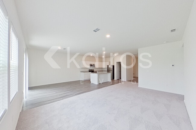 Photo - 677 Castillo Dr